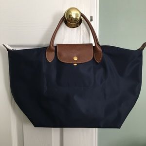 Longchamp Le Pliage Type “M” med navy nylon tote